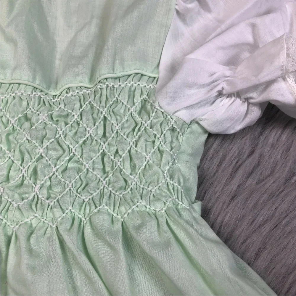 Vintage Girls Polly Flinders Mint Green Smocked Short Sleeve Dress